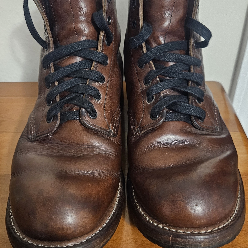 Men's Redwing 9016 Size 9D Boots